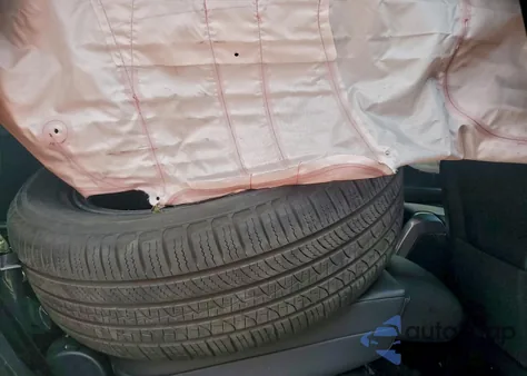 2021 Land Rover Range Rover Sport Hse Dynamic z USA, uszkodzony, nr VIN SALWR2SE0MA791479